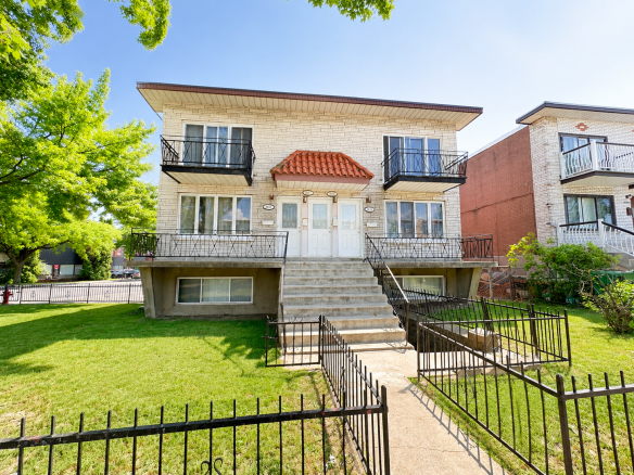 8045 Rue Browning