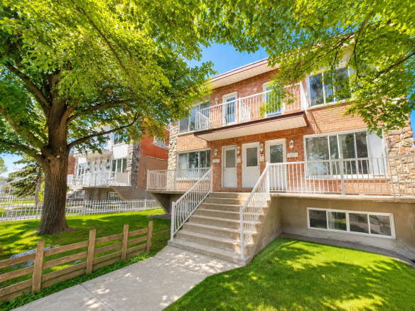 2185 Rue Thierry, LaSalle (Upper duplex)