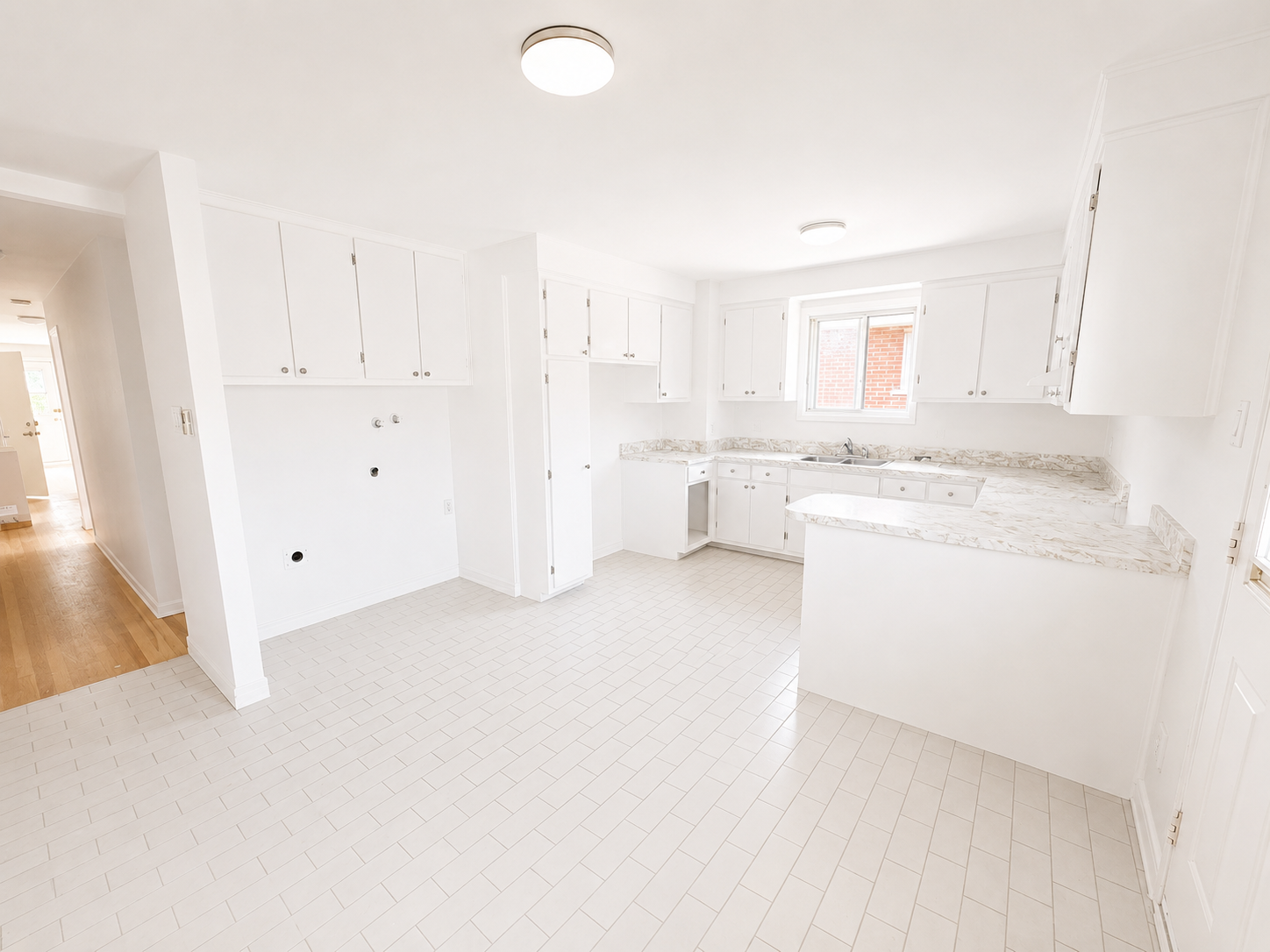 2185 Rue Thierry, LaSalle (Upper duplex)