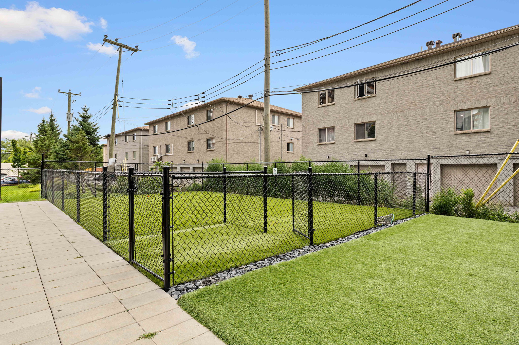 Luxury Condo Rentals Near Angrignon Park