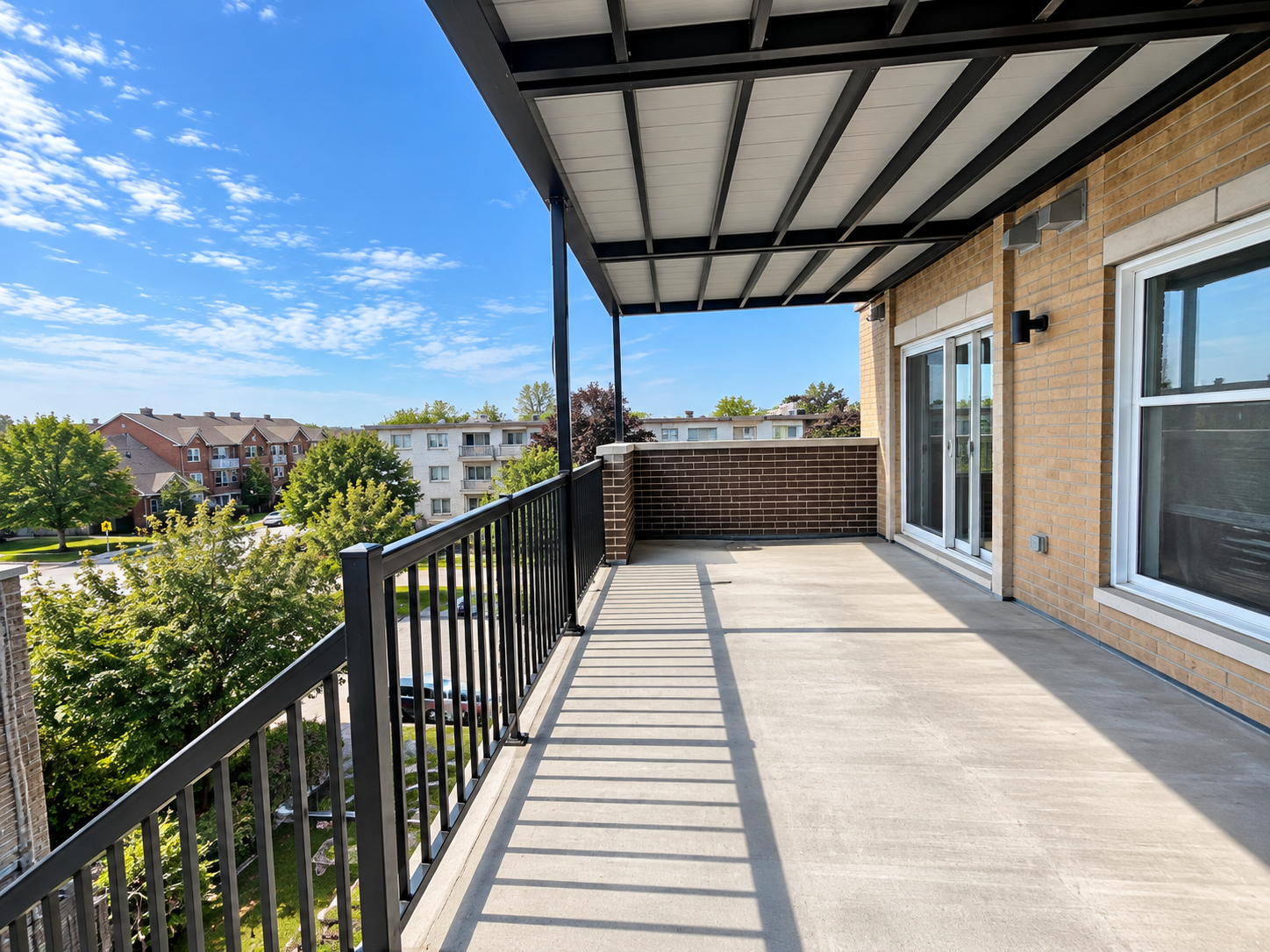 8372 Dora Unit 301, Lasalle